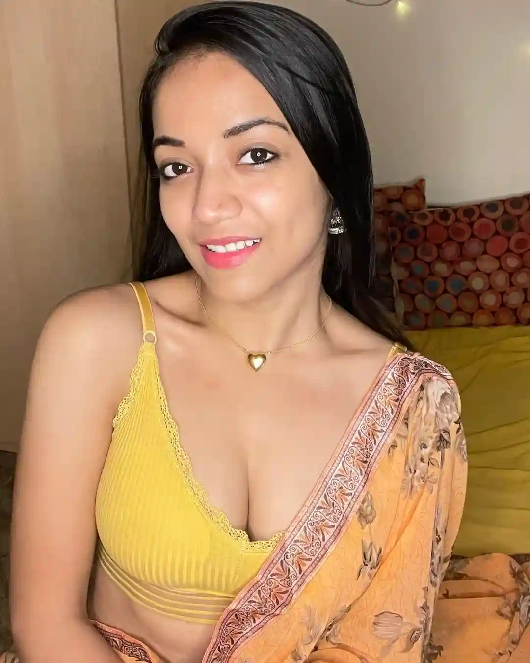 Actress Mishti Basu